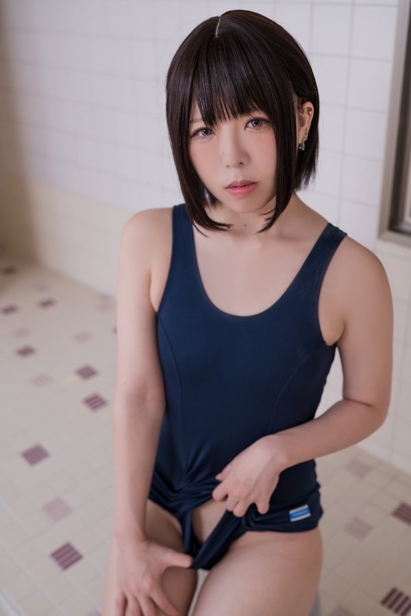 [ワルキューレ (りずな)]  放課後水泳教室 [193P/380M]