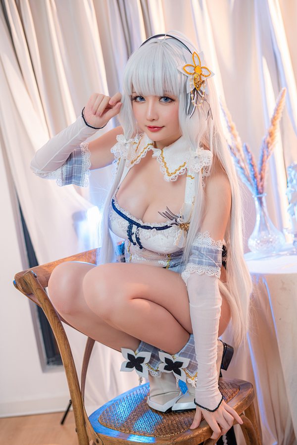 网红Coser@星之迟迟 光辉 [21P/74MB]